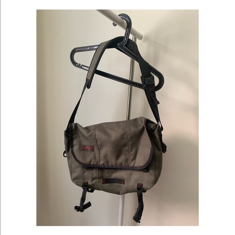 Timbuk2 Classic Messenger Bag, Small, Carbon Full-Cycle Twill